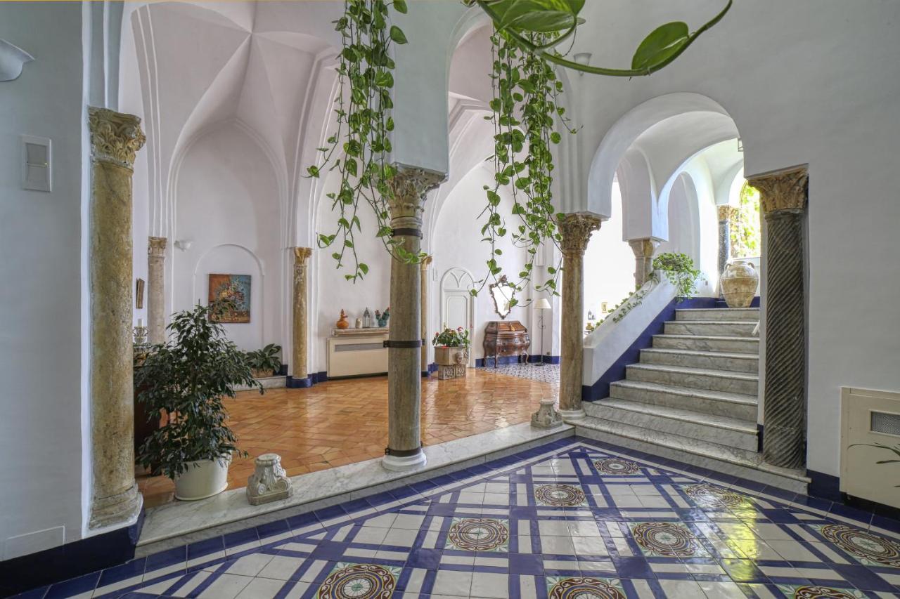 Palazzo Confalone Равело Екстериор снимка